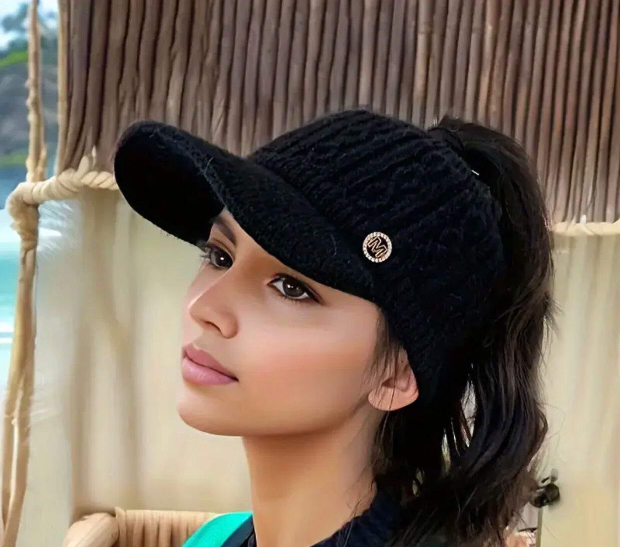 Black ponytail Beanie - Winter Cap